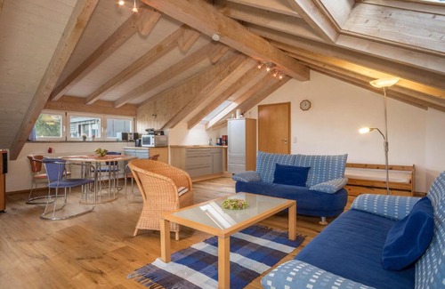 Nitzenweiler Apartment | Ferienwohnung Schleinseeblick