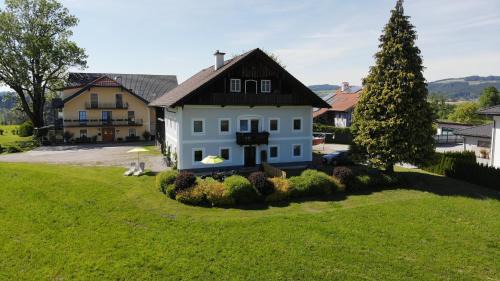 Neumarkt am Wallersee Apartment | Ferienwohnung Wallersee