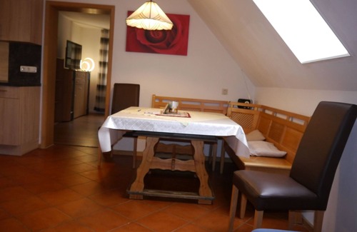Hollfeld Apartment | Ferienwohnung 3 - Gästehaus Seeber