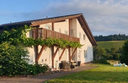 Konz Apartment | Ferienwohnung 1 - Zimmers Tälchenhof