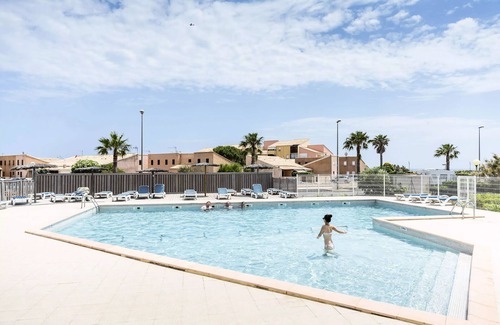 Saint-Pierre-la-Mer Apartment | Ferienwohnung 1 Schlafzimmer 4 Personen