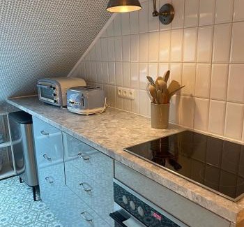 Hamburg-Barmbek Apartment | Ferienwohnung 28 am Saseler Markt 4 Schlafzimmer renoviert