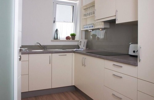 Aufham Apartment | Ferienwohnung 3 "Salzburg", behindertengerecht, Nichtraucher, 3 Schlafzimmer, Sat-TV, 4 Sterne, max. 6 Personen