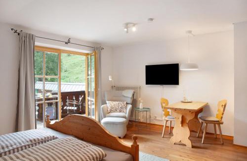 Obergrainau Apartment | Ferienwohnung Alpspitznest