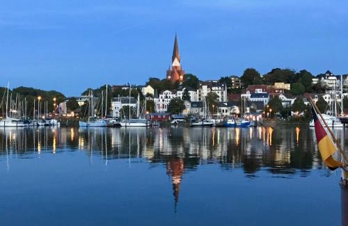 Flensburg Apartment | Ferienwohnung Alsterbogen
