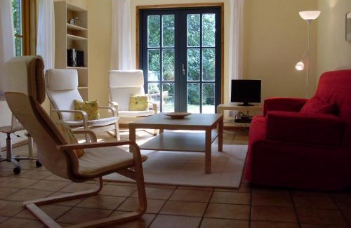 Loopstedt Apartment | Ferienwohnung am Noor nahe Schleswig und dem Wikingerdorf Haithabu