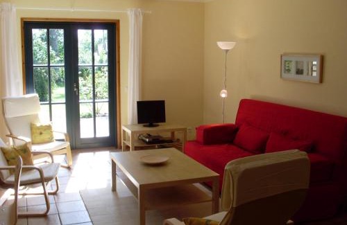 Loopstedt Apartment | Ferienwohnung am Noor nahe Schleswig und dem Wikingerdorf Haithabu