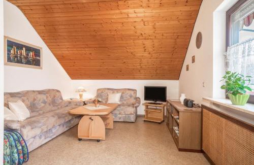 Neufrach Apartment | Ferienwohnung Apfelblüte