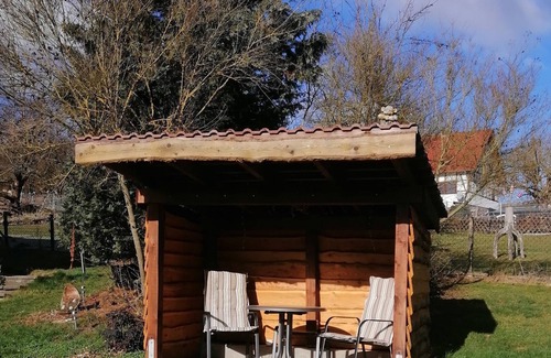 Bringhausen Apartment | Ferienwohnung Bärenhöhle - Ferienwohnungen Kupille