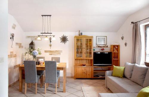 Mittenwald Apartment | Ferienwohnung Brunnsteinnest