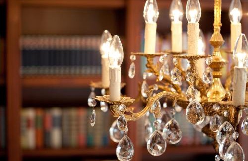 Wiltingen Apartment | Ferienwohnung Burgzauber