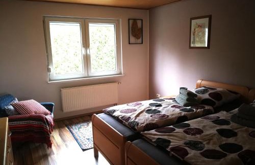 Neustadt bei Coburg Apartment | Ferienwohnung mit Balkon 1.OG