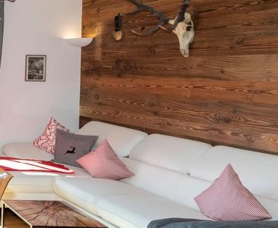 Schoenau am Koenigssee Apartment | Ferienwohnung Hirscheck