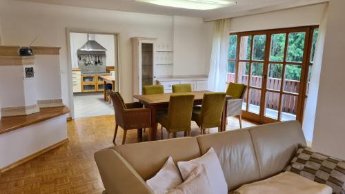 Tiefenbach Apartment | Ferienwohnung Dirscherl