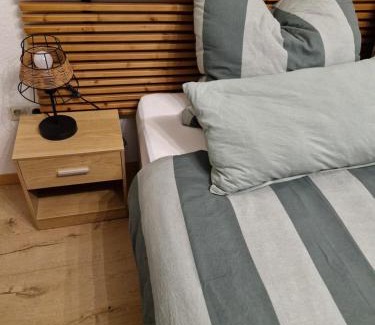 Mertesdorf Apartment | Ferienwohnung Edgar und 300 qm Garten Trier Mosel Eifel