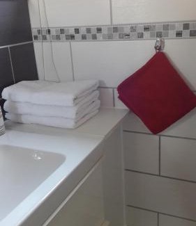 Eckernfoerde Apartment | Ferienwohnung Eichhörnchen