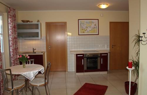 Ostseebad Wustrow Apartment | Ferienwohnung Fischerkoje