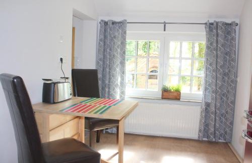 Westerstede Apartment | Ferienwohnung Gartenblick