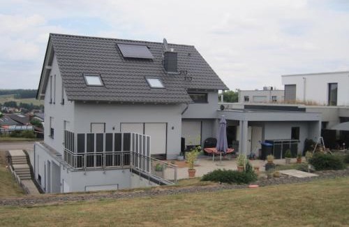 Hirzweiler Apartment | Ferienwohnung-Haus-Perkow
