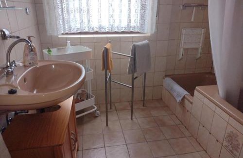 Kobern-Gondorf Apartment | Ferienwohnung Huhn