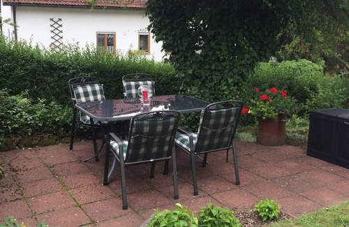 Illschwang Apartment | Ferienwohnung im Grünen
