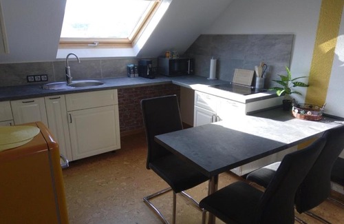 Bad Ems Apartment | Ferienwohnung im roten Haus, die Therme ist fußläufig in 350m zu erreichen