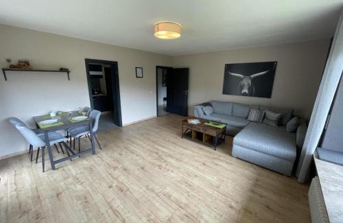Hausen Apartment | Ferienwohnung Im Wiesenrain