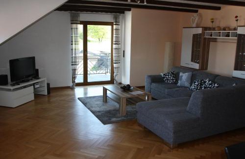 Eppelborn Apartment | Ferienwohnung in Humes