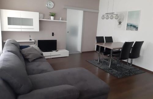 Eisenstadt Apartment | Ferienwohnung Leithaberg