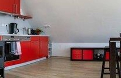 Heikendorf Apartment | Ferienwohnung Möwennest, Dusche, WC - Haus Über dem Strand