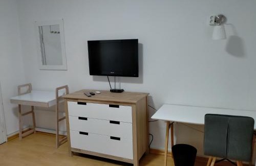 Mayen Apartment | Ferienwohnung MacFeWo im Zentrum von Mayen - Sleep frisch renoviert