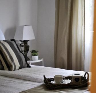 Niederzwehren Apartment | Ferienwohnung Marina Kassel