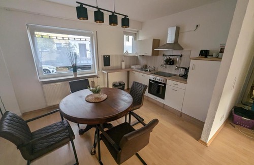 Scheidt Apartment | Ferienwohnung Mila, Scheidt