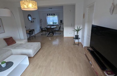 Scheidt Apartment | Ferienwohnung Mila, Scheidt
