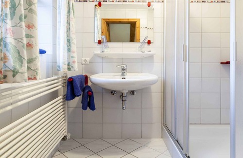 Monchsondheim Apartment | Ferienwohnung mit Terrasse, 43 qm, 1 Schlafzimmer für max. 2 Erw. + 2 Kinder