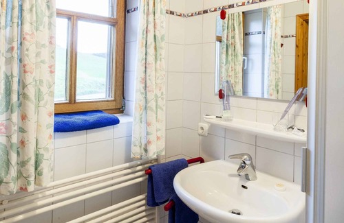 Monchsondheim Apartment | Ferienwohnung mit Terrasse, 43 qm, 1 Schlafzimmer für max. 2 Erw. + 2 Kinder