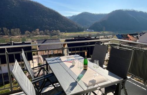 Muden Apartment | Ferienwohnung Moseltraum, 1-6 Pers, mit 3 Schlafzimmer und Panoramabalkon