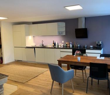 Davos-Dorf Apartment | Ferienwohnung Parsennblick mit Dachterrasse