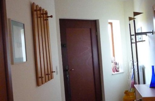 Momlingen Apartment | Ferienwohnung Rehgarten