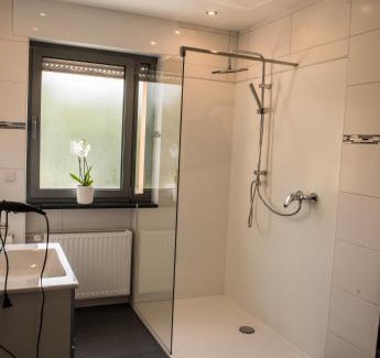 Kluesserath Apartment | Ferienwohnung Roos