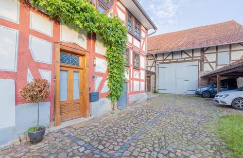 Homberg Apartment | Ferienwohnung Rosengarten