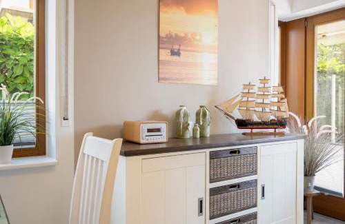 Pelzerhaken Apartment | Ferienwohnung Solymar