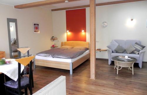 Merl Apartment | Ferienwohnung Tilli