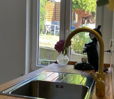 Neuwied Apartment | Ferienwohnung Utes Stube