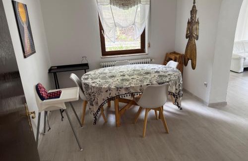 Oberweisenborn Apartment | Ferienwohnung Wölf