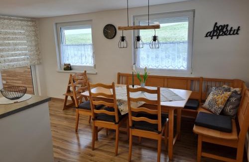 Scheidegg Apartment | Ferienwohnung Waldfrieden
