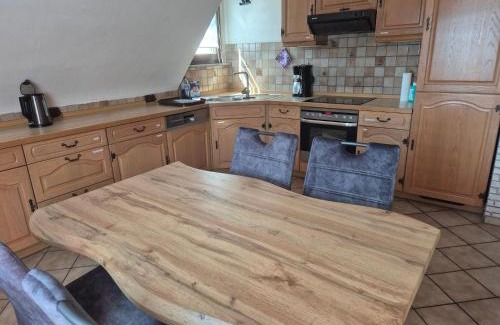 Hahnstatten Apartment | Ferienwohnung Wiesengrund