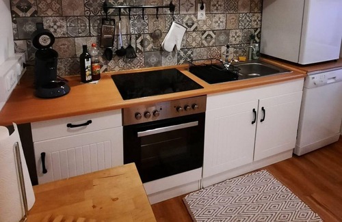 Pottum Apartment | Ferienwohnung Wiesensee - 1 Doppelbett Wohnung mit Schlafsofa