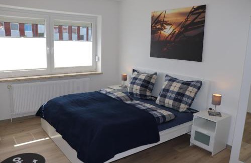 Emden Apartment | Ferienwohnung Wippsteert - 5 Sterne - mit Balkon und Pkw Stellplatz