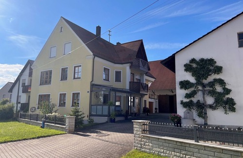 Wemding Apartment | Ferienwohnung Zum Dondl